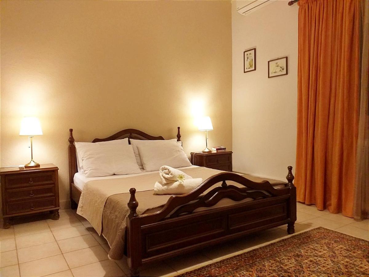 Villa Rosa Garden House Corfu  Buitenkant foto